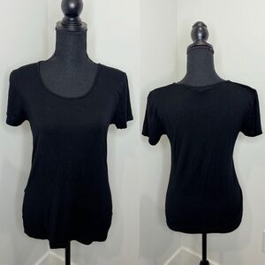 Zenana Outfitters Black Short Sleeve Top (L)